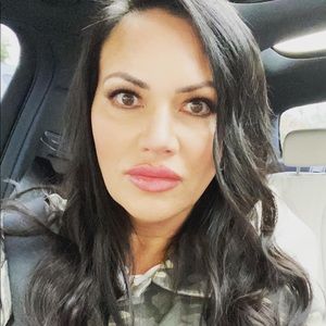 Meet your Posher, Tonya